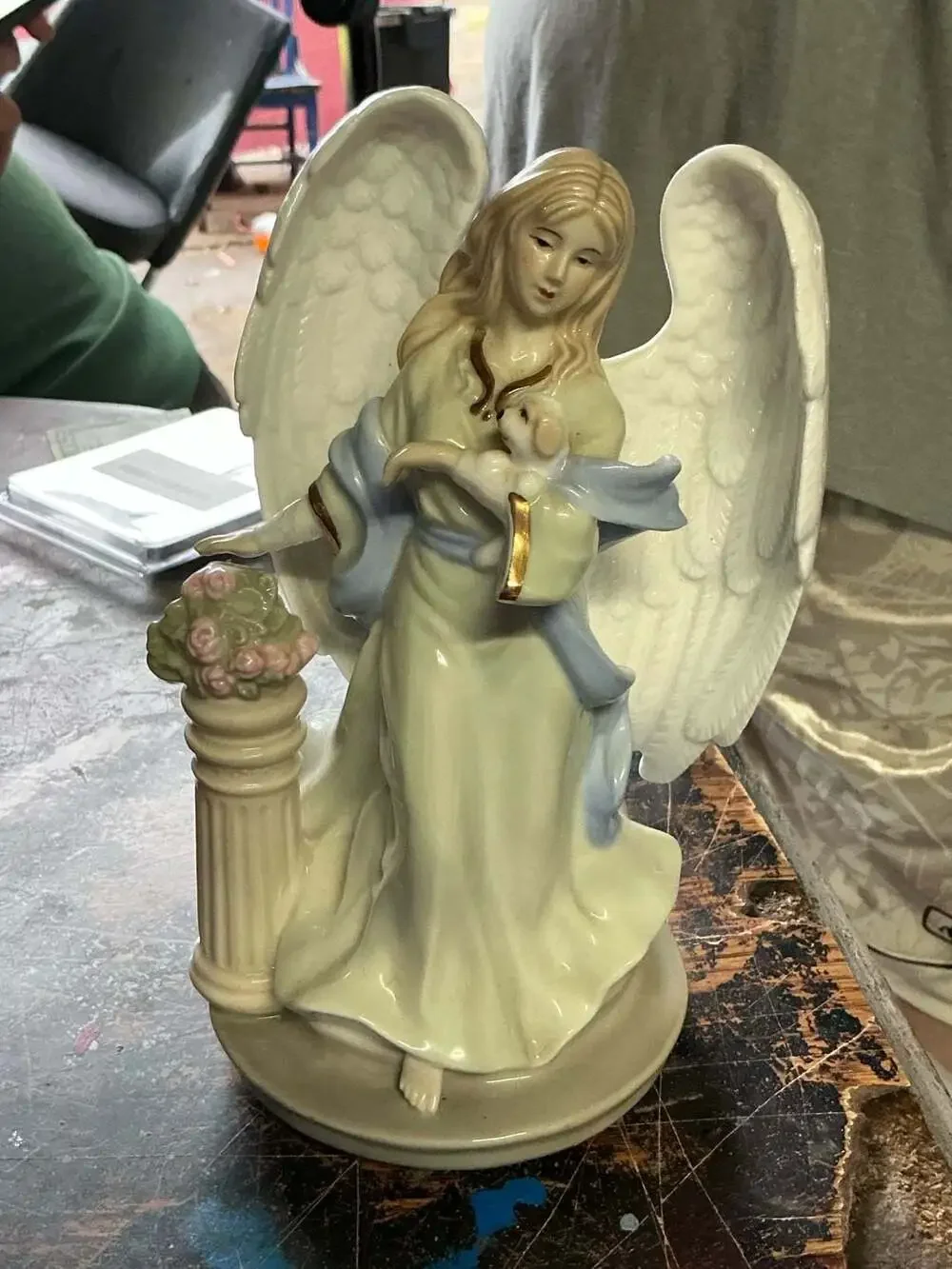 Musical Angel Figurine with Cat and Rose Bouquet, Plays Joy to the World
